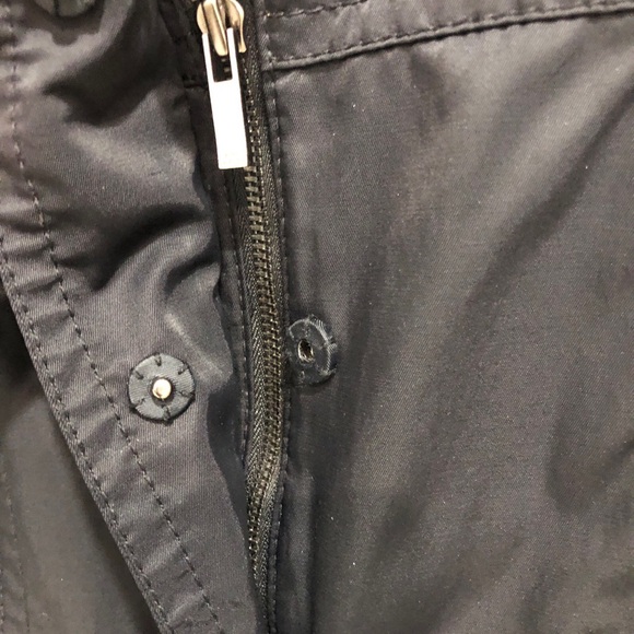 ANN TAYLOR Women’s Black Coat Zipper/ Buttons Closure Size XS - Picture 4 of 10